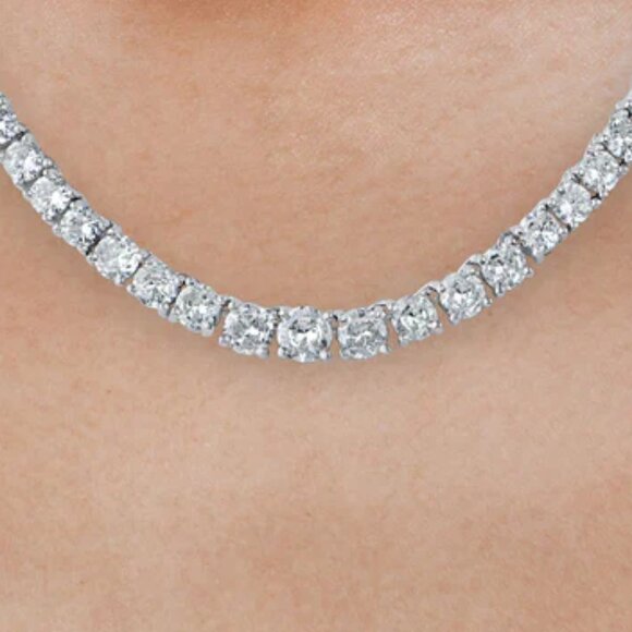 ✅ Graduated CZ Tennis Necklace in 925 Silver ⭐ New - Picture 1 of 10